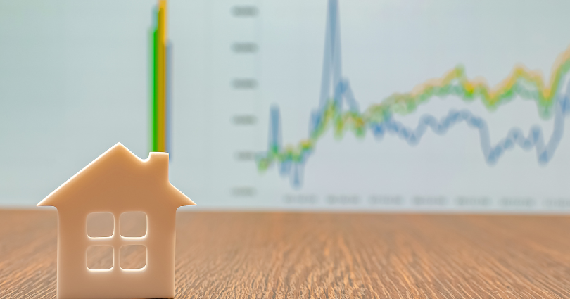 Unlocking Opportunities A Guide to Thriving in a  Slow Real Estate Market.png